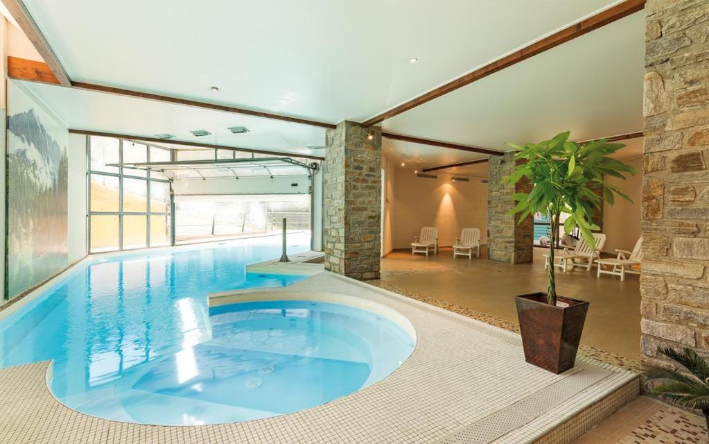 F2 Au Domaine Des 100 Lacs - Piscine - Sauna - Hammam Apartment *